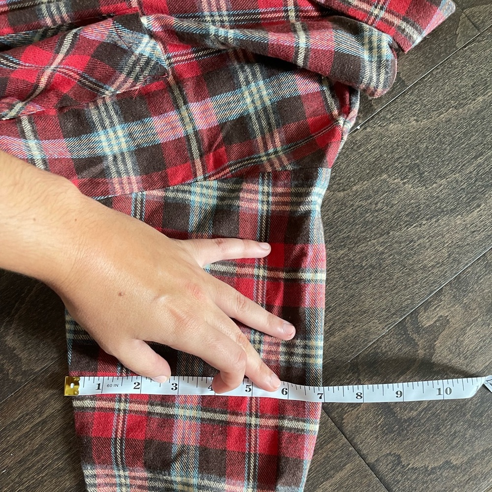 ✨SOLD OUT✨ Plaid Shacket - Picture 4 of 5